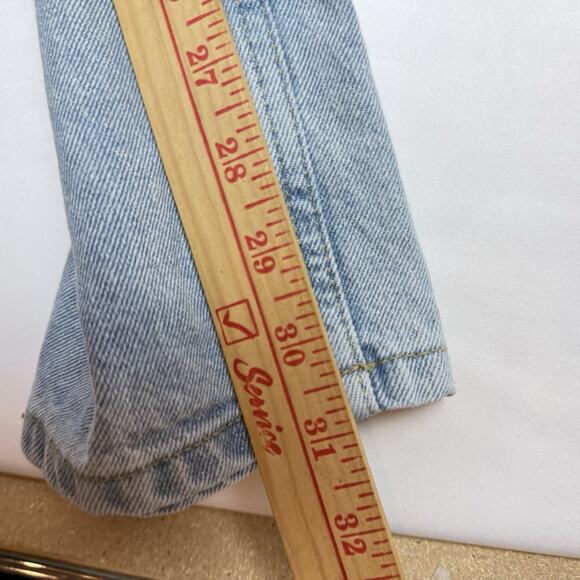 ASOS Tapered High Rise Mom Jeans Womens Light Wash Denim 30x32 - Picture 11 of 12